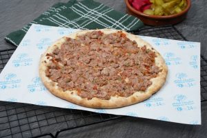 مناقيش لحمة