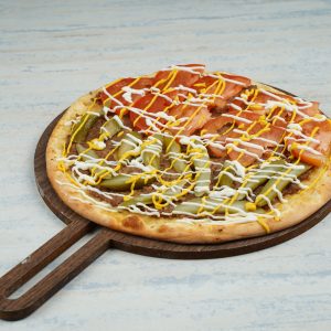 Kofta, Vegetables & Sauce Flatbread